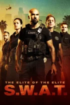 Постер к сериалу S. W. A. T.: Спецназ города ангелов Смотреть S. W. A. T.: Спецназ города ангелов онлайн в хорошем качестве
